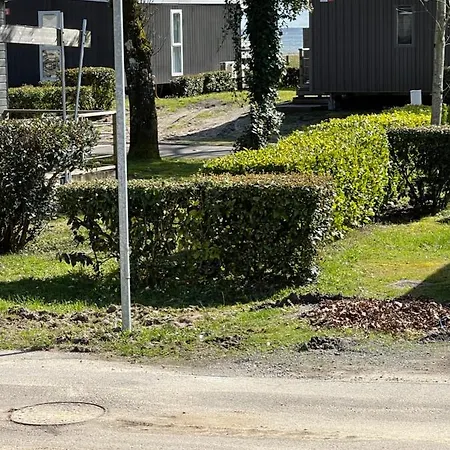 Camping Les Viviers Super Mobilhome *