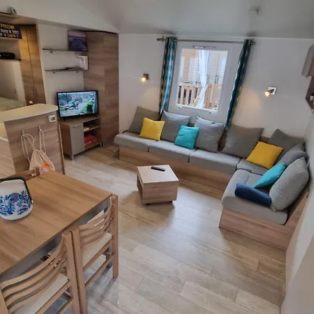 Les Viviers Super Mobilhome Кемпинг Claouey